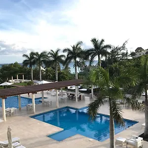 Apart-hotel Magia Beachside